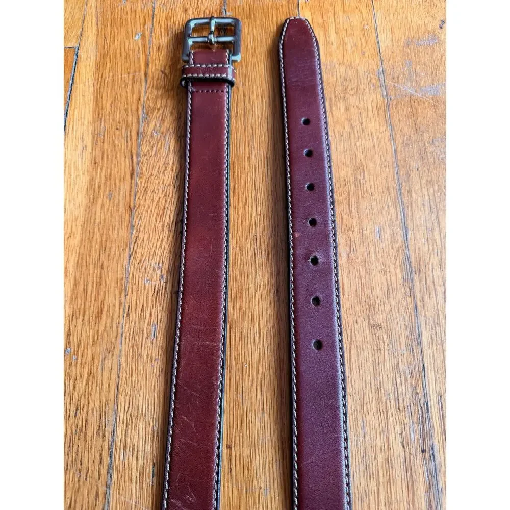 Distressed Brown Leather Belt w/Stitch Accent Mens sz L.